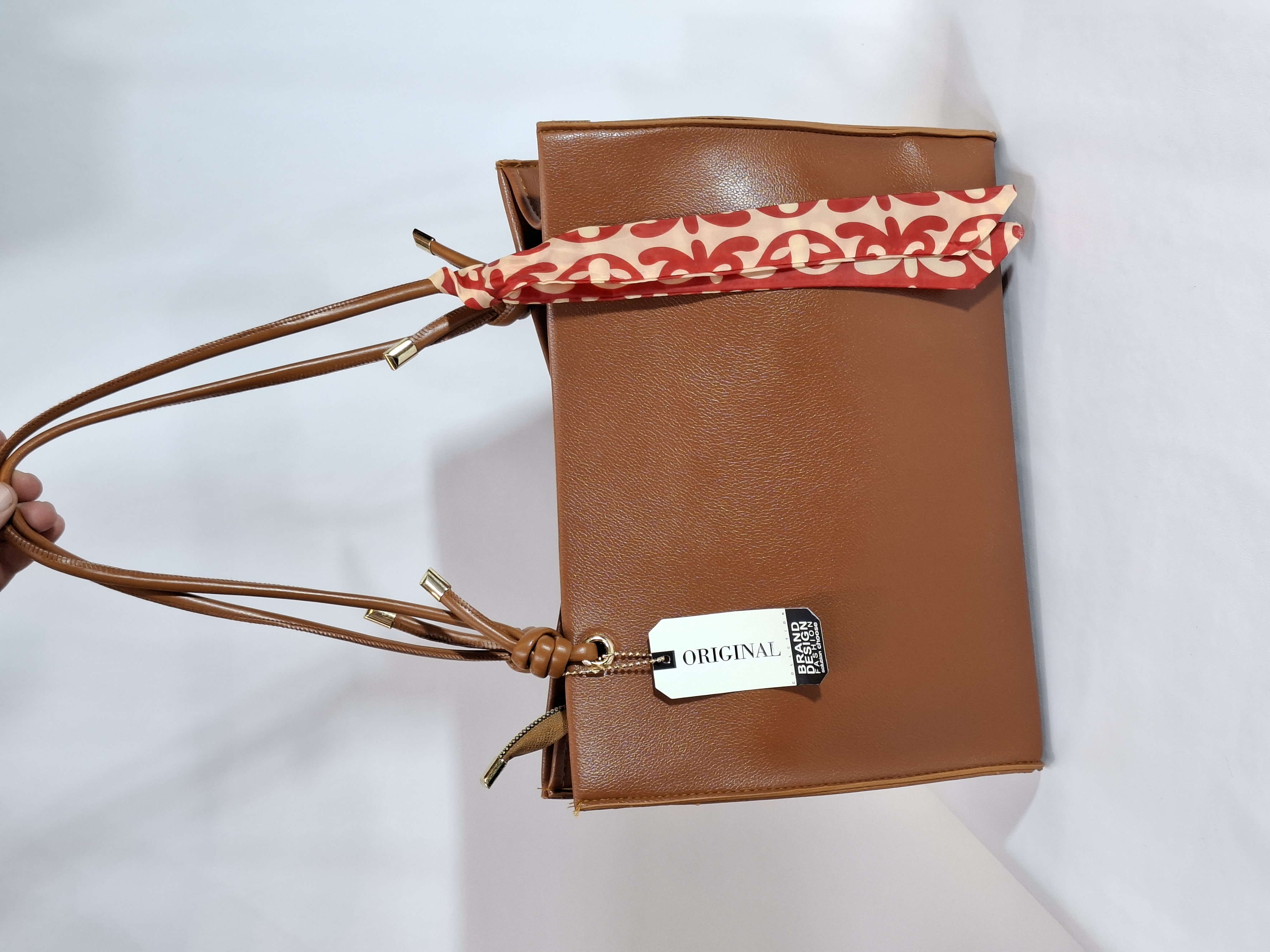 کیف زنانه مدل بندقیطونی به همراه کیف لوازم آرایشی