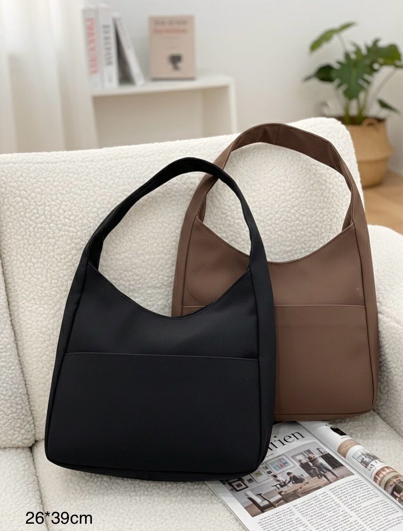 کیف دانشجویی تک بندمدل جلو جیب جنس سوئیت