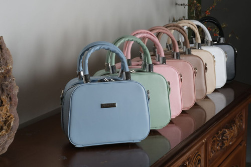 کیف دستی دوشی مدل صندوقی دخترانه