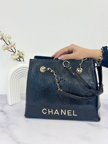 کیف زنانه مجلسی سایز بزرگ ورساچه و چنل ورنی براق